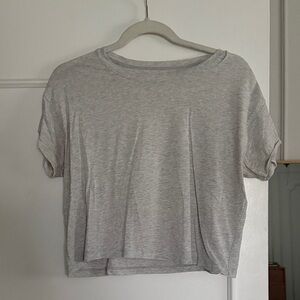 lululemon athletica Light Gray Short Sleeve Tee
